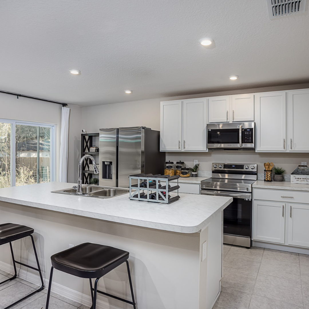 FOCUS HOMES