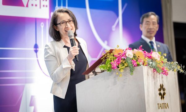 China Car Crash Plan Targeting Hsiao Bi-khim Shocks Taiwan