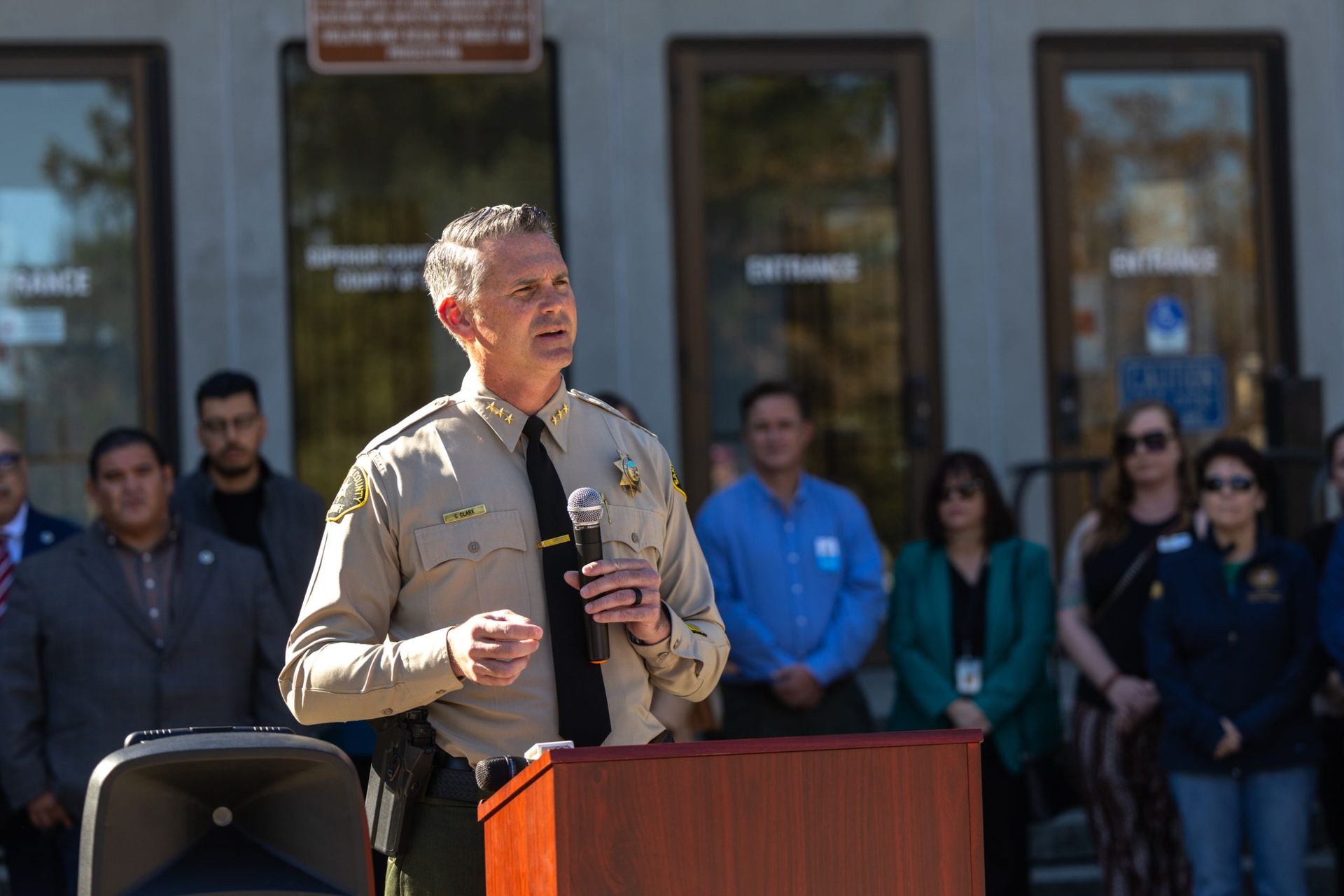 Sheriff vows to drop grant that gave federal officials information on ...