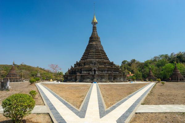 Menschenrechtsgruppen verurteilen Luftangriff des Militärs in Myanmar auf ...