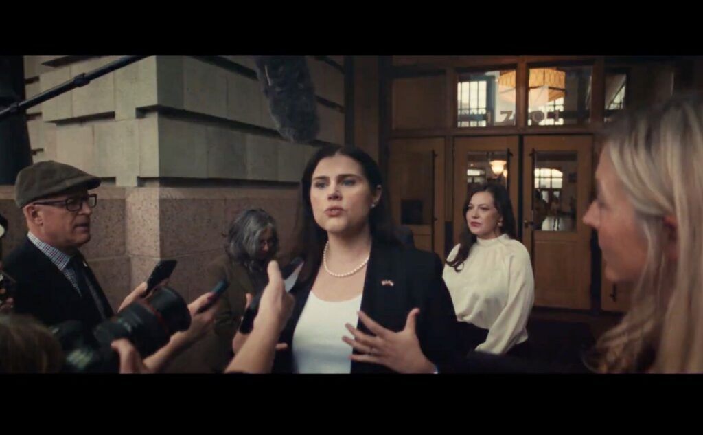 Jena Griswold schaltet ihren ersten großen Werbespot im Vorwahlkampf der ...